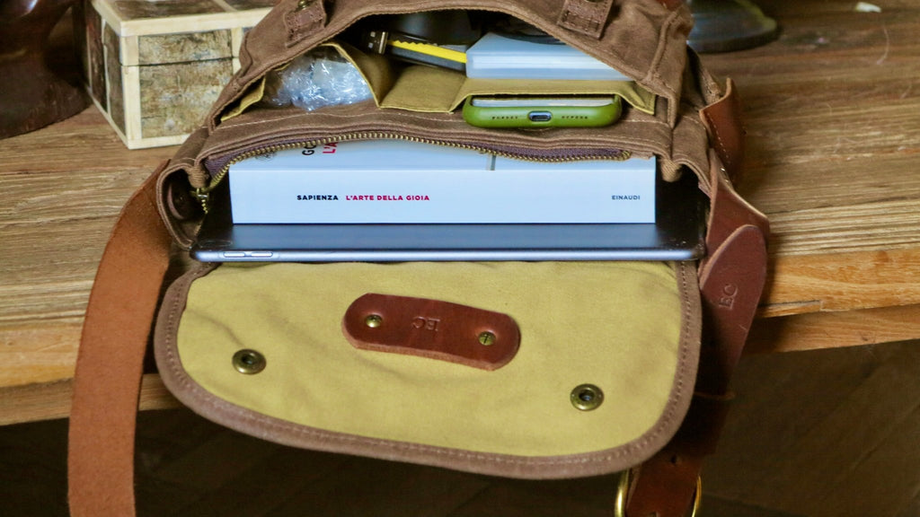 Traveler Bag - Wally