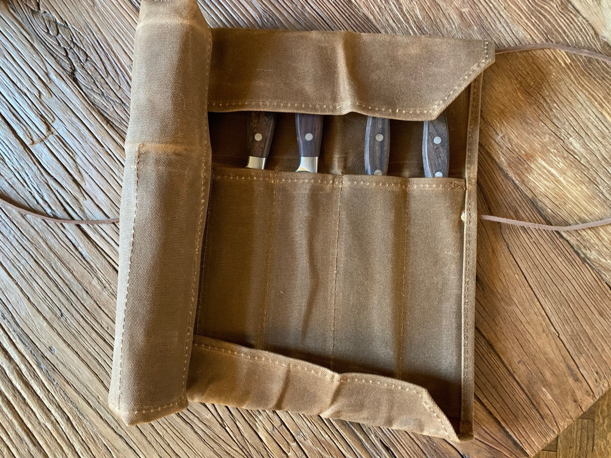 WALLY KNIFE HOLDER - Wally